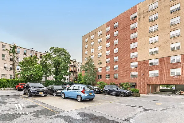 Rented by Warburg | media 14