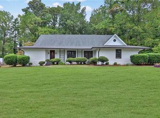 257 Regal Dr, Lawrenceville, GA 30046