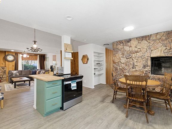 2nd image of 24189 S Fork Rd