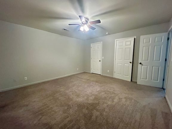 5th image of 213 Olde Vineyard Ct