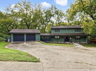2729 Stratford Rd, Lawrence, KS 66049