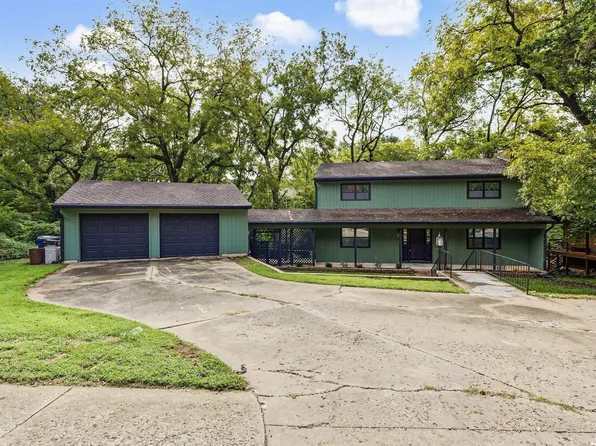 2729 Stratford Rd, Lawrence, KS 66049