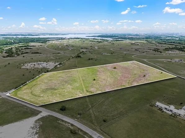 12201 W Rocky Creek Rd, Crowley, TX 76036