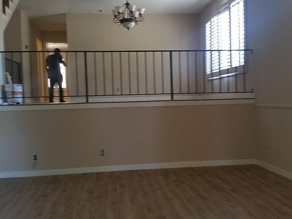 3rd image of 17803 Devonshire St Unit 1