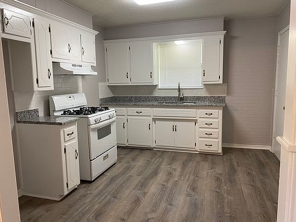 5th image of 817 Lawton Ave