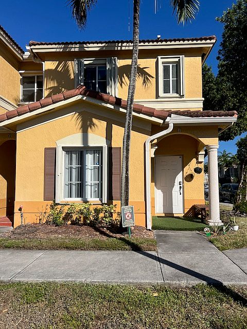1st image of 8305 NW 108th Ave #718