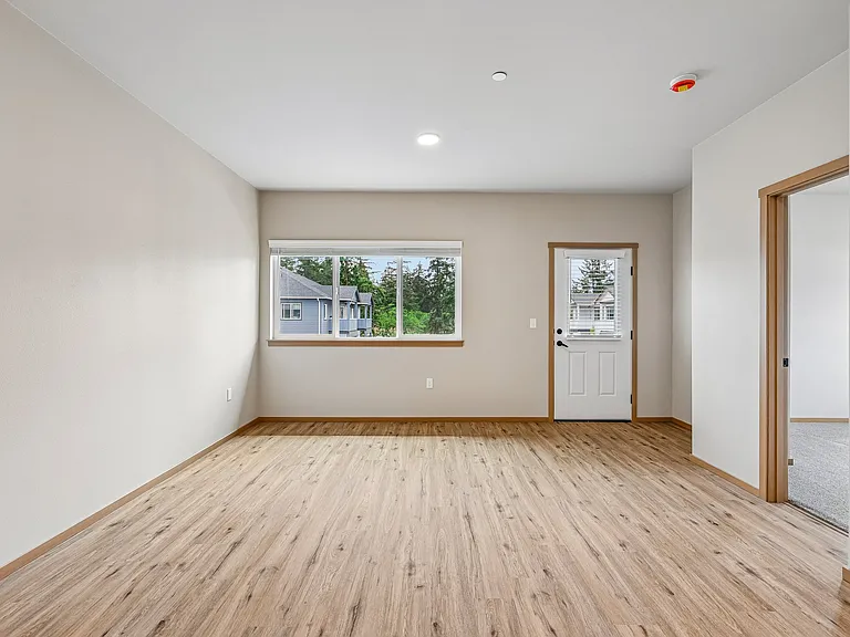 Whitney Lane Apartments — Photo 59