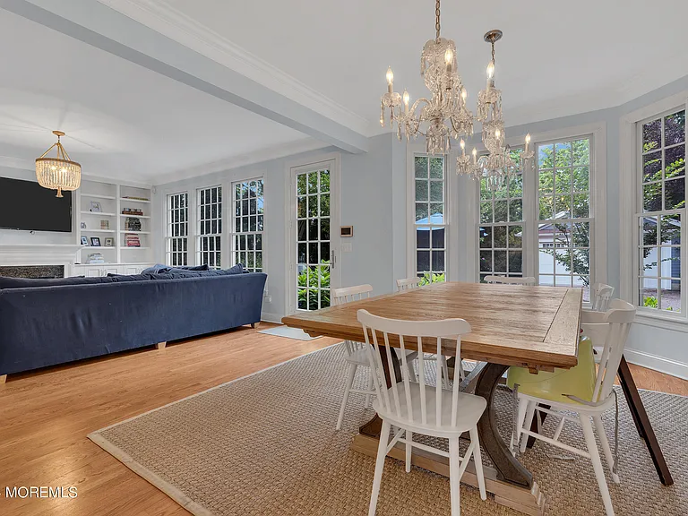 314 Jersey Ave — Photo 11