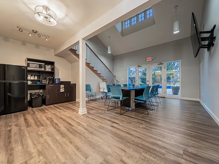 River Run Apartments — Photo 40