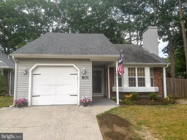 801 Eagle Point Pl, Galloway, NJ 08205