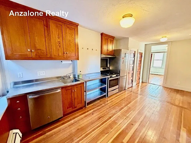 1 bed, 650 sqft, $2,950 — Photo 2