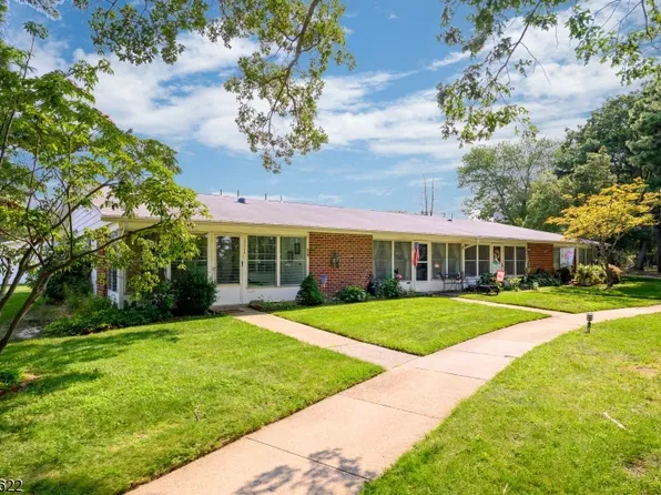 1020A Aberdeen Dr, Lakewood Twp., NJ 08701