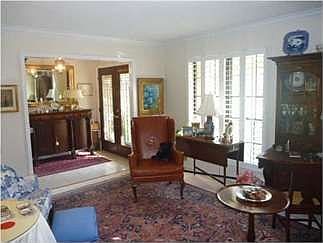 3rd image of 7465 Baywoods Ln