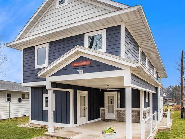 31395 South St, Dowagiac, MI 49047