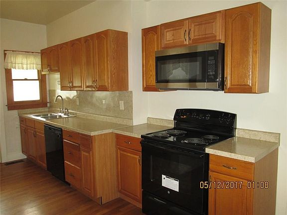 5th image of 1524 Washington Ave
