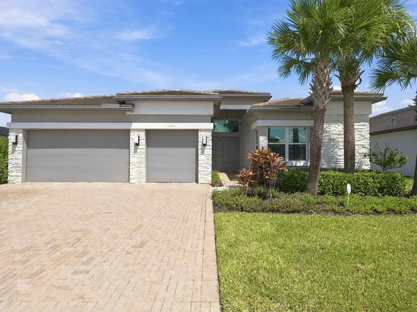 12115 Triton Way, Naples, FL 34120
