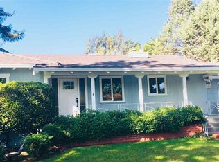 9 Robert Rd, Orinda, CA 94563