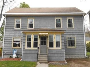 7 S Hampshire St, Easthampton, MA 01027