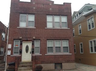 3 Mass Ct APT 1R, Passaic, NJ 07055