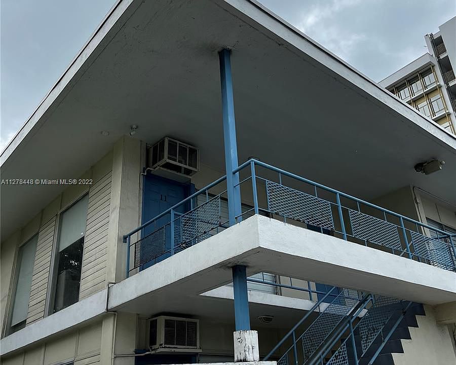1st image of 1685 Jefferson Ave APT 5