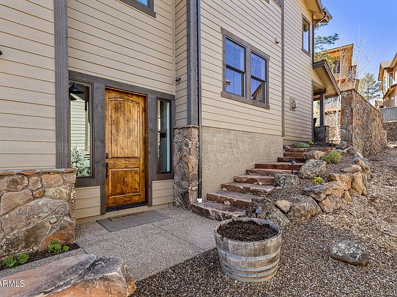 3rd image of 4385 W Arabian Trail