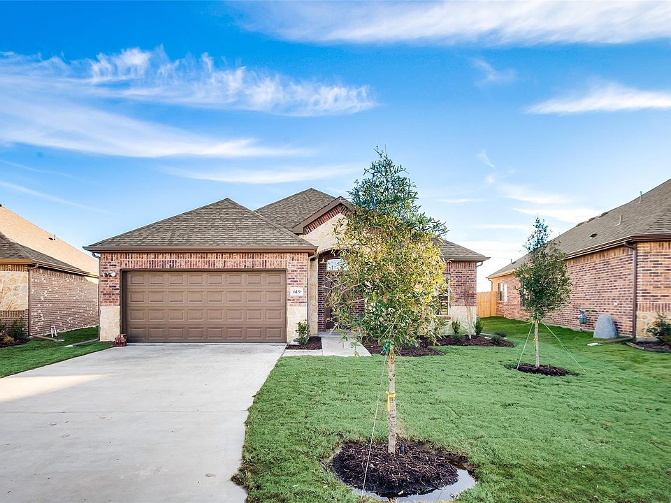1st image of 619 Beechwood Dr
