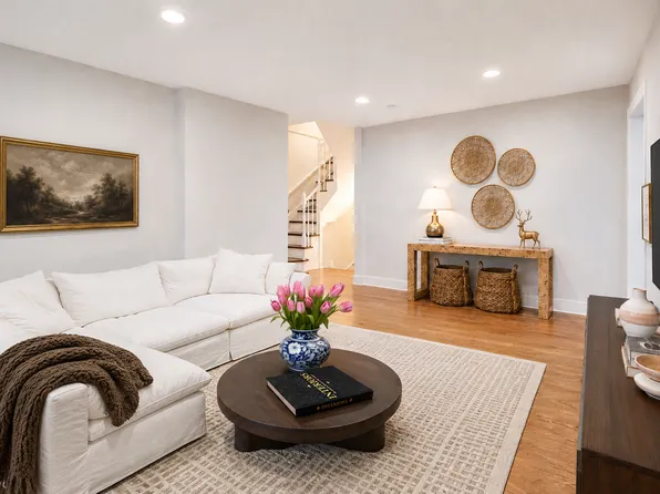 31 Adrian St, Somerville, MA 02143