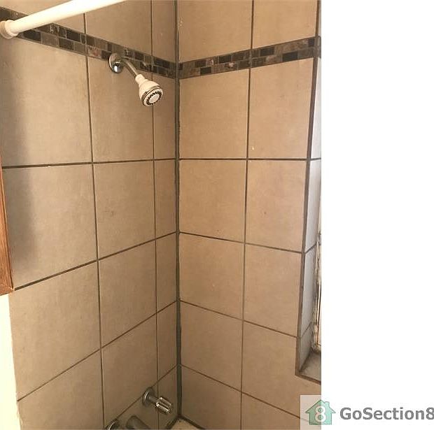 2nd image of 442 W 76th St #2