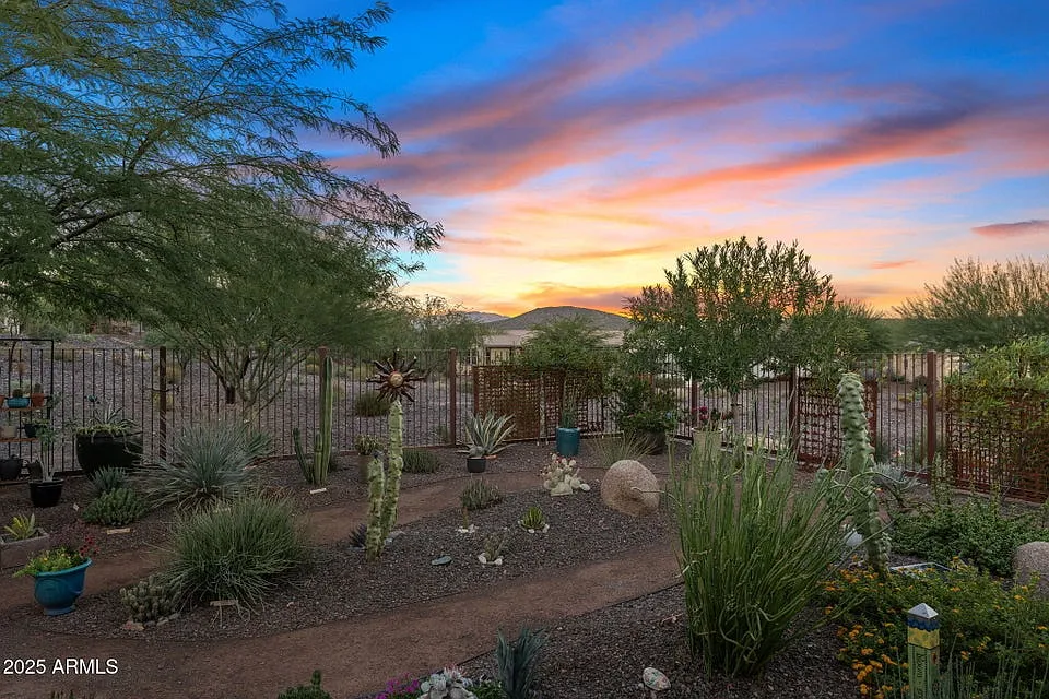 3199 Prospector Way