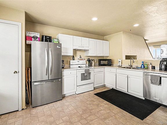 4th image of 10010 Hudson Street