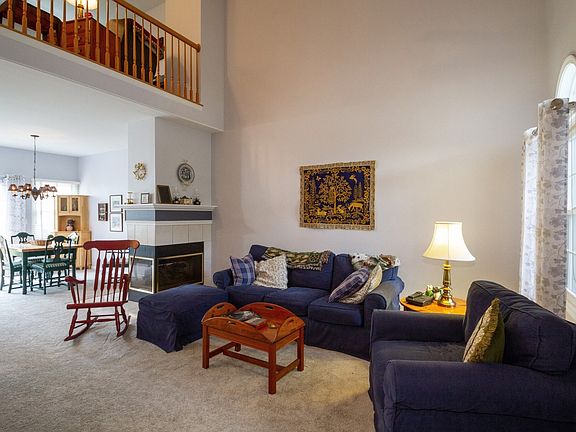 5th image of 755 Duvall Dr