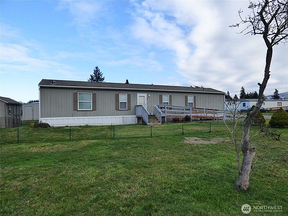 3rd image of 491 Mill Road #8