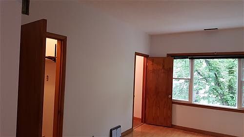 5th image of 1748 N Albany Ave #2
