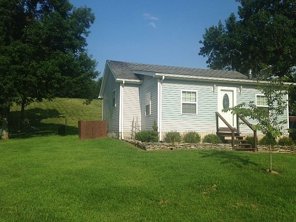 2nd image of 500 Boswell Ln