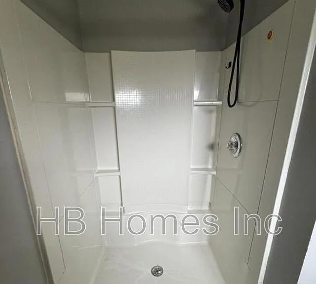 407 Ash St — Photo 19