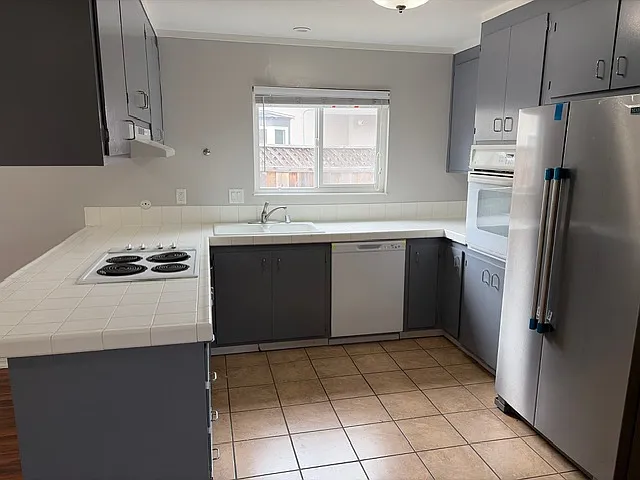 6397 Vegas Dr — Photo 7