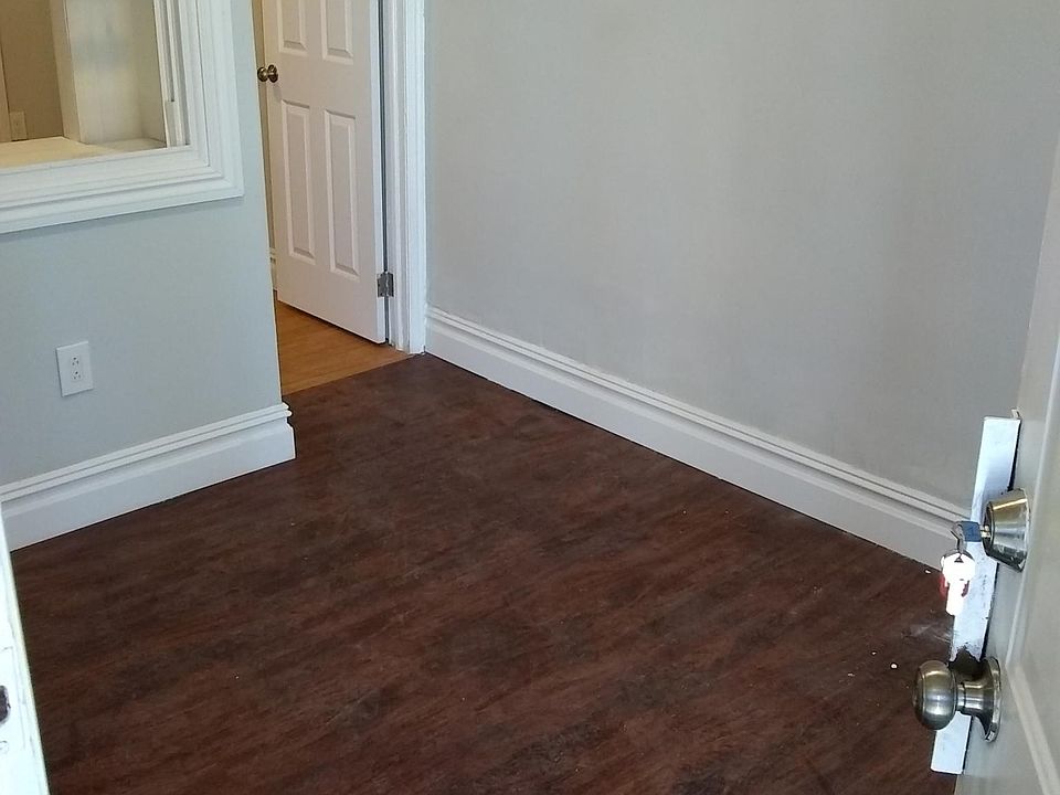 2nd image of 316 Paterson Plank Rd APT 1