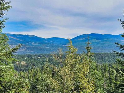 Nna Otter Ln, Naples, ID, 83847