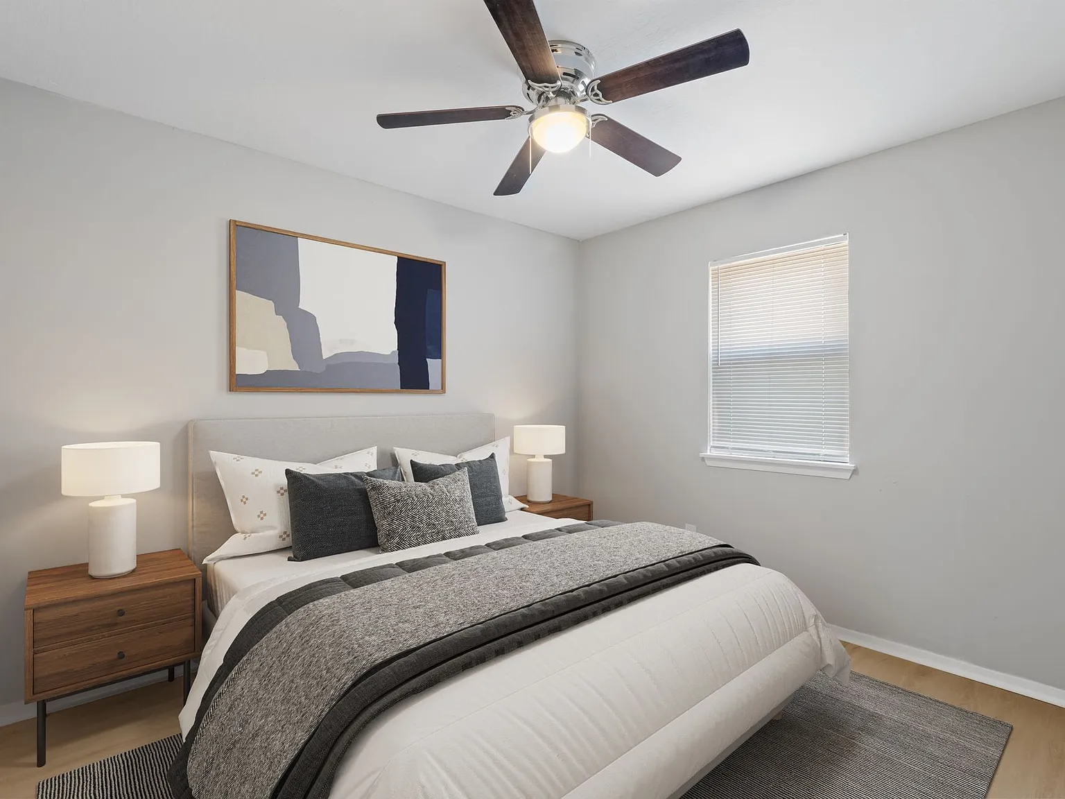 Cedarwood Apartments — Photo 3