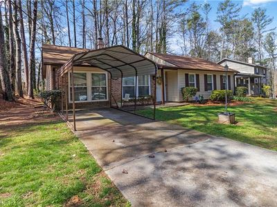 811 Longfellow Ct, Stone Mountain, GA, 30088