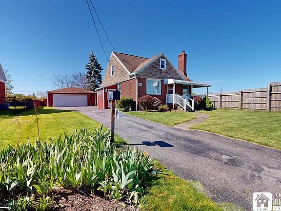 5th image of 645 Mapleview Rd