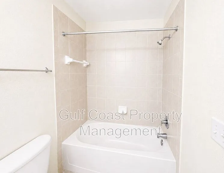4850 51st St W #2105 — Photo 12