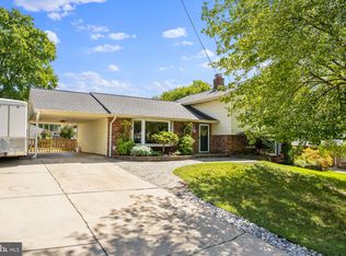12517 Summerwood Dr, Silver Spring, MD 20904
