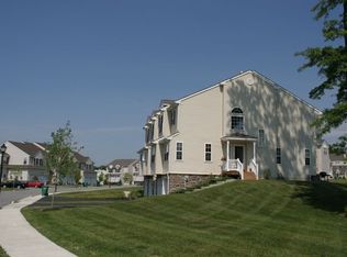 4802 Ridgecrest Dr, Wappingers Falls, NY 12590