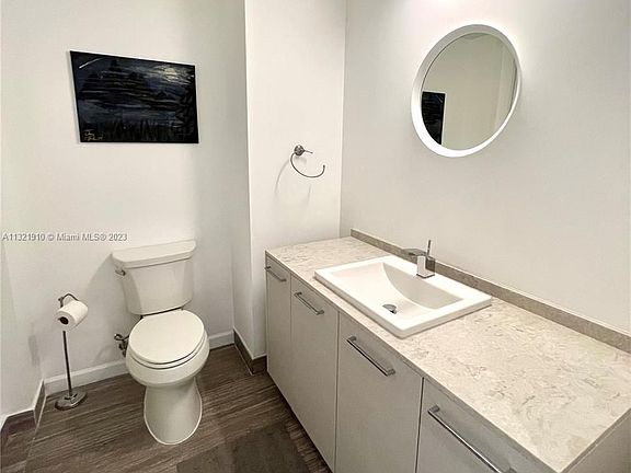 5th image of 1010 Brickell Ave Unit 3508
