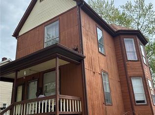 2230 Benton St, Granite City, IL 62040