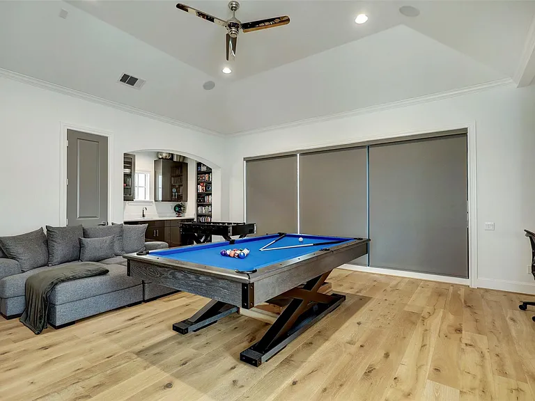 1147 Castellina Ln — Photo 25