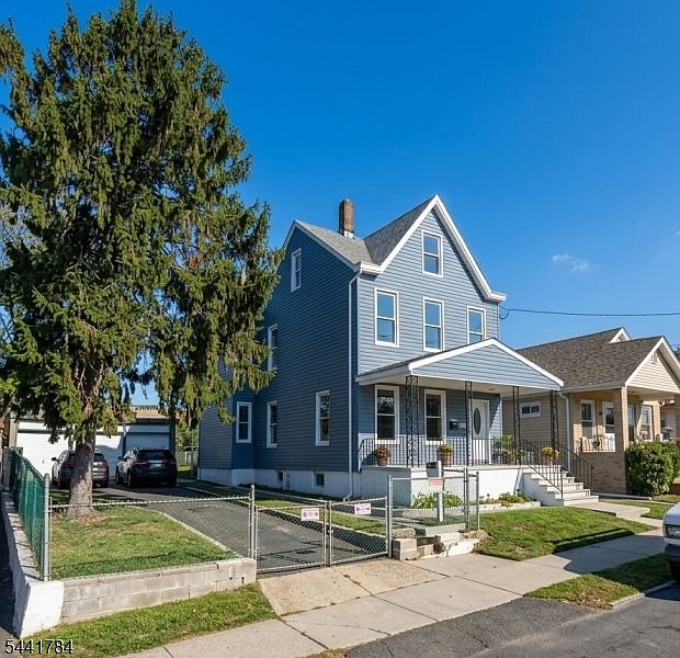 1st image of 70 Genessee Ave