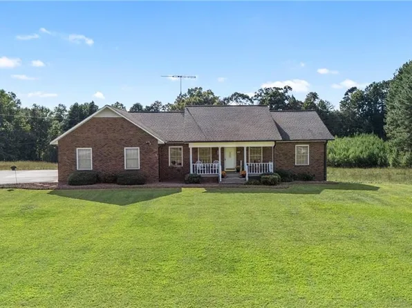 2170 Mount Wesley Church Rd, Hiddenite, NC 28636