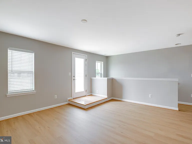 43306 John Michael Ter — Photo 40